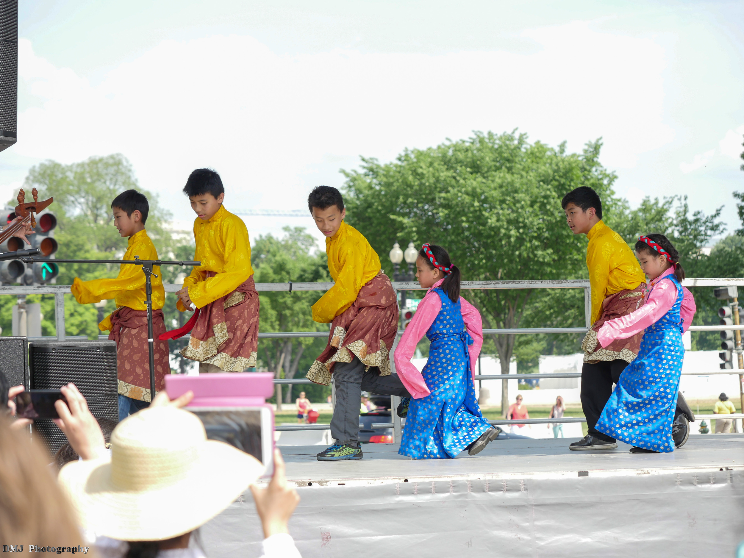 fiesta_asia_street_festival_2015_cultural_stage_02.jpg
